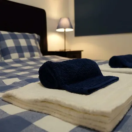 Romantichome At Alfama's Heart Lisbon