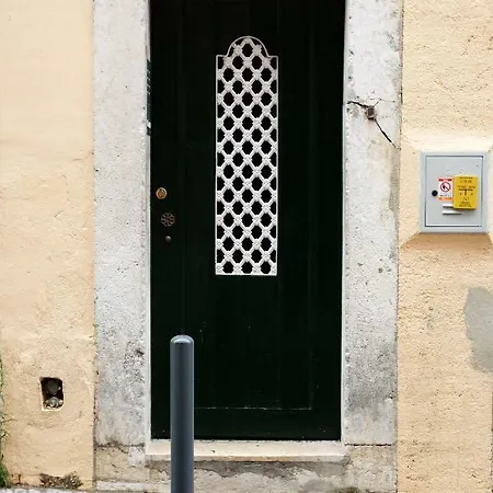 Lägenhet Romantichome At Alfama's Heart Lisboa