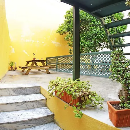 Apartment Romantichome At Alfama's Heart Lisbon